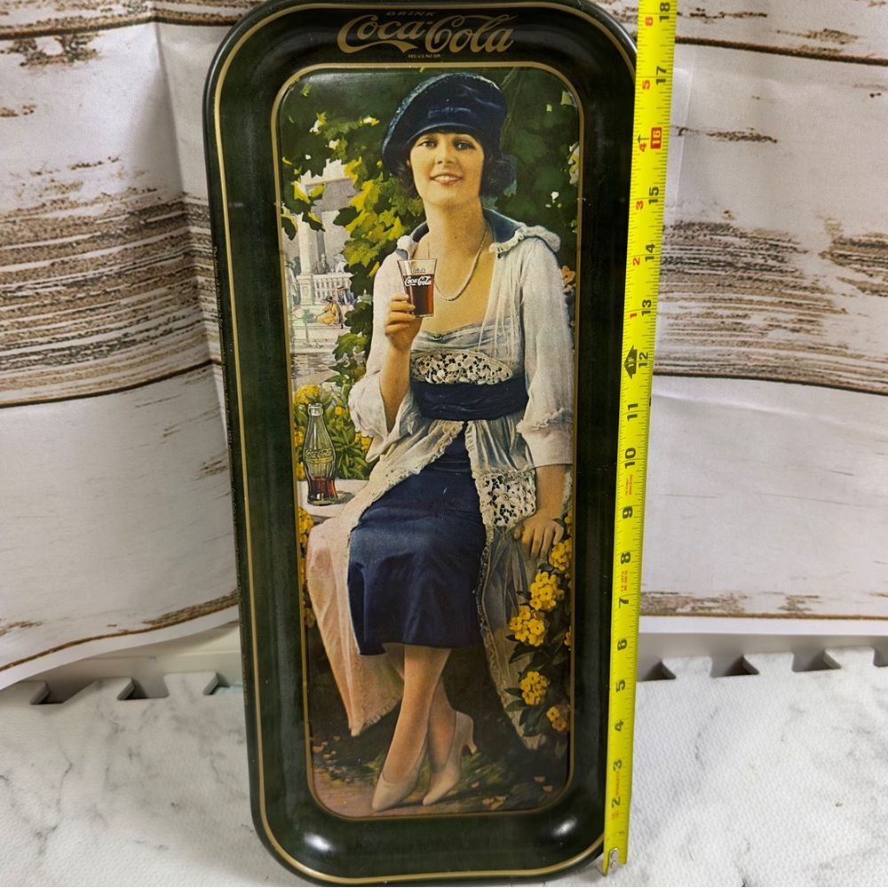 ⭐️BOGO 50% off ⭐️ Moody Coca Cola metal vintage themed tray for decor